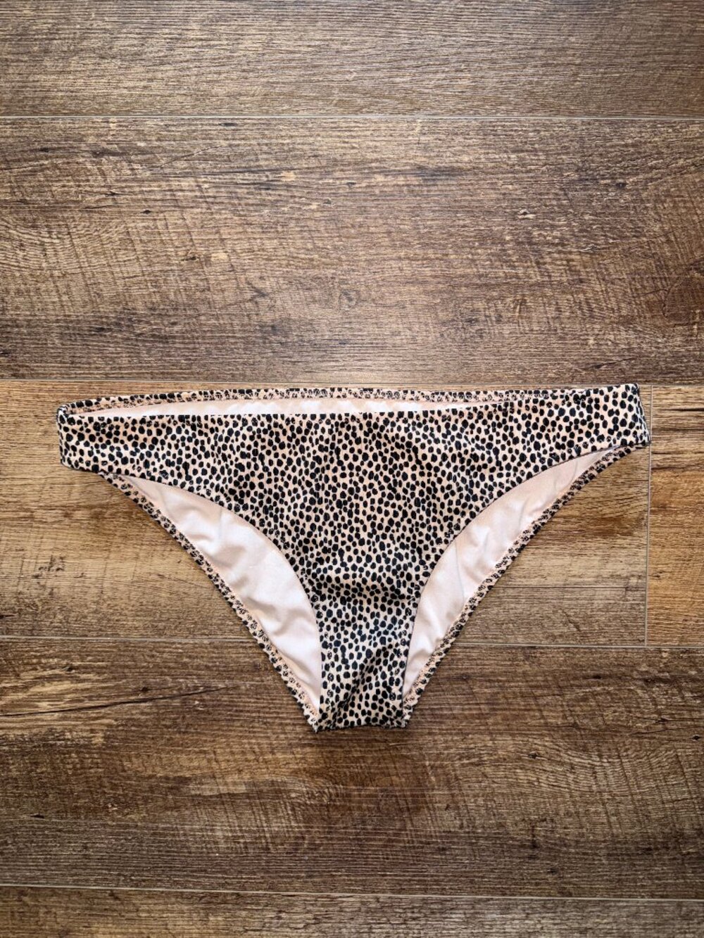 Shade & Shore bikini BOTTOM MED EUC spotted black & brown